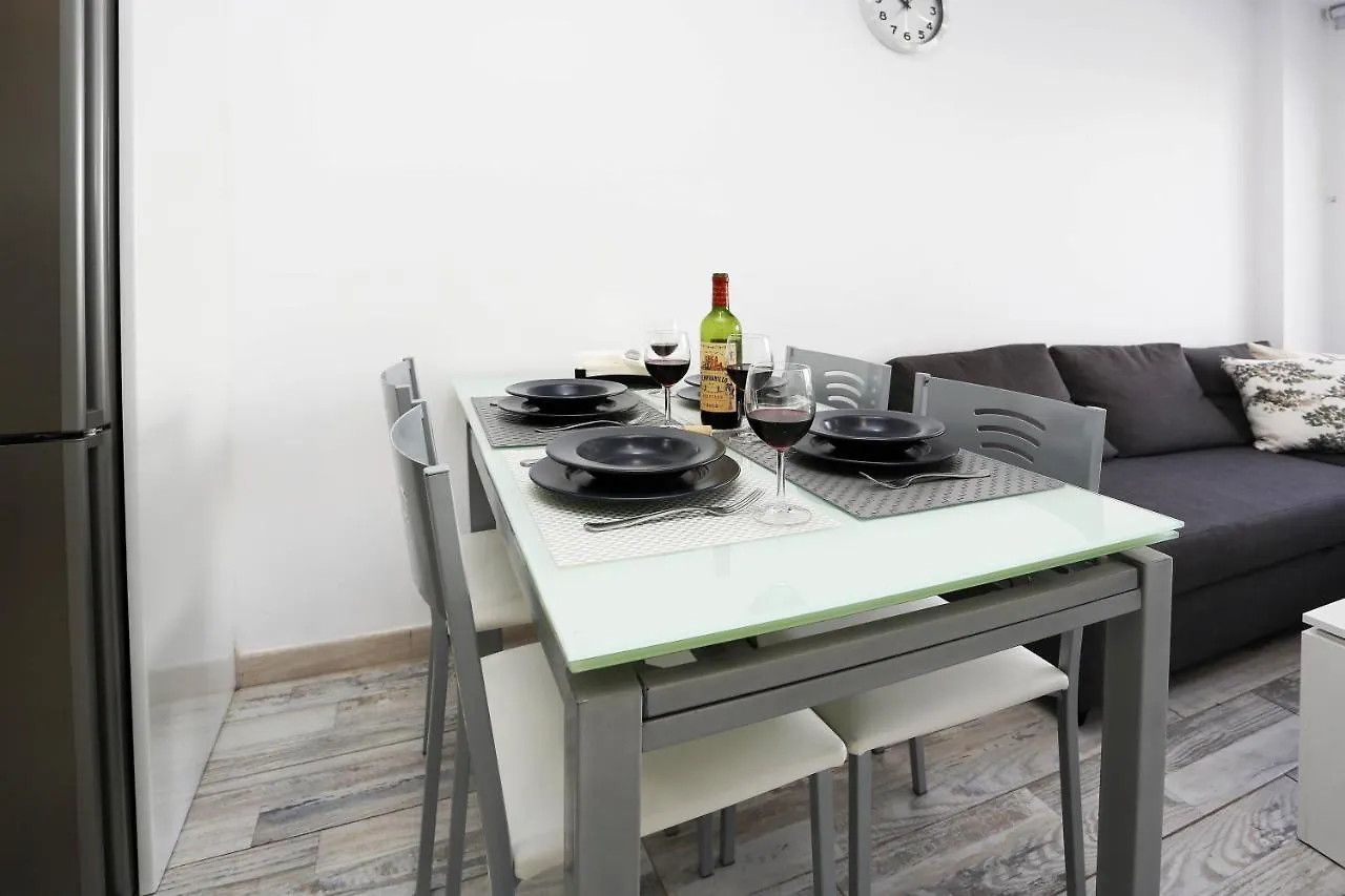 Agaete Parque: Apartamento Vista Piscina Playa del Ingles  0*, Playa del Ingles (Gran Canaria)
