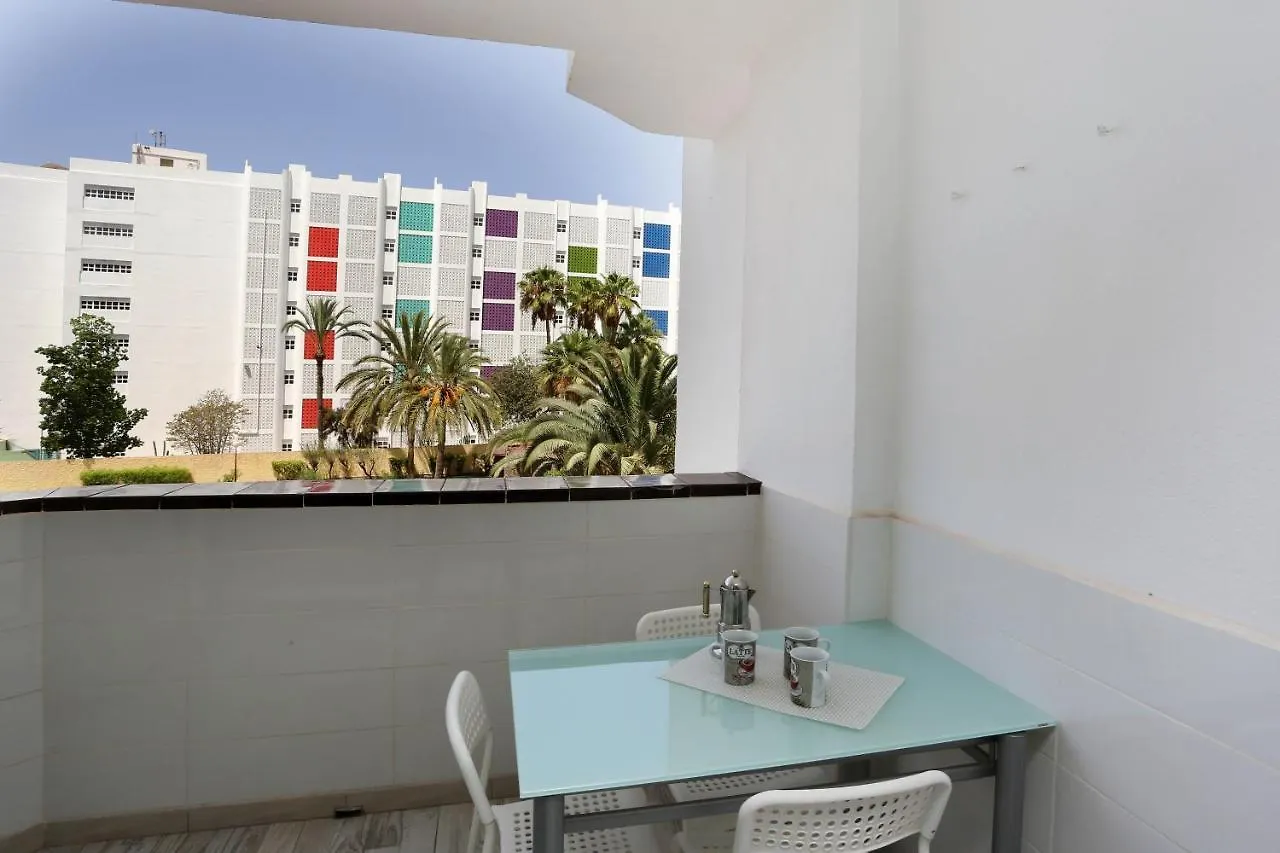 Apartment Agaete Parque: Apartamento Vista Piscina Playa del Ingles